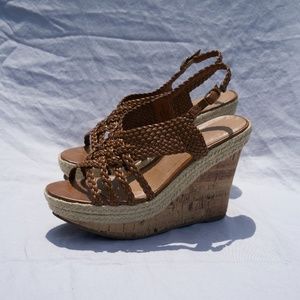 Madden Girl Kahara Wedge in Cognac Paris